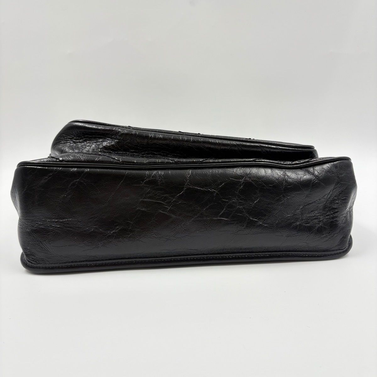 Saint Laurent Handbag Niki 2-Way Distressed — view 7