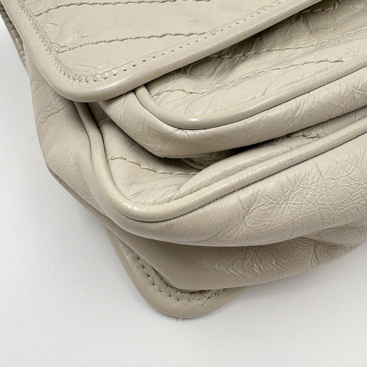 Saint Laurent Shoulder Bag Niki Baby 2-Way Distressed — view 8