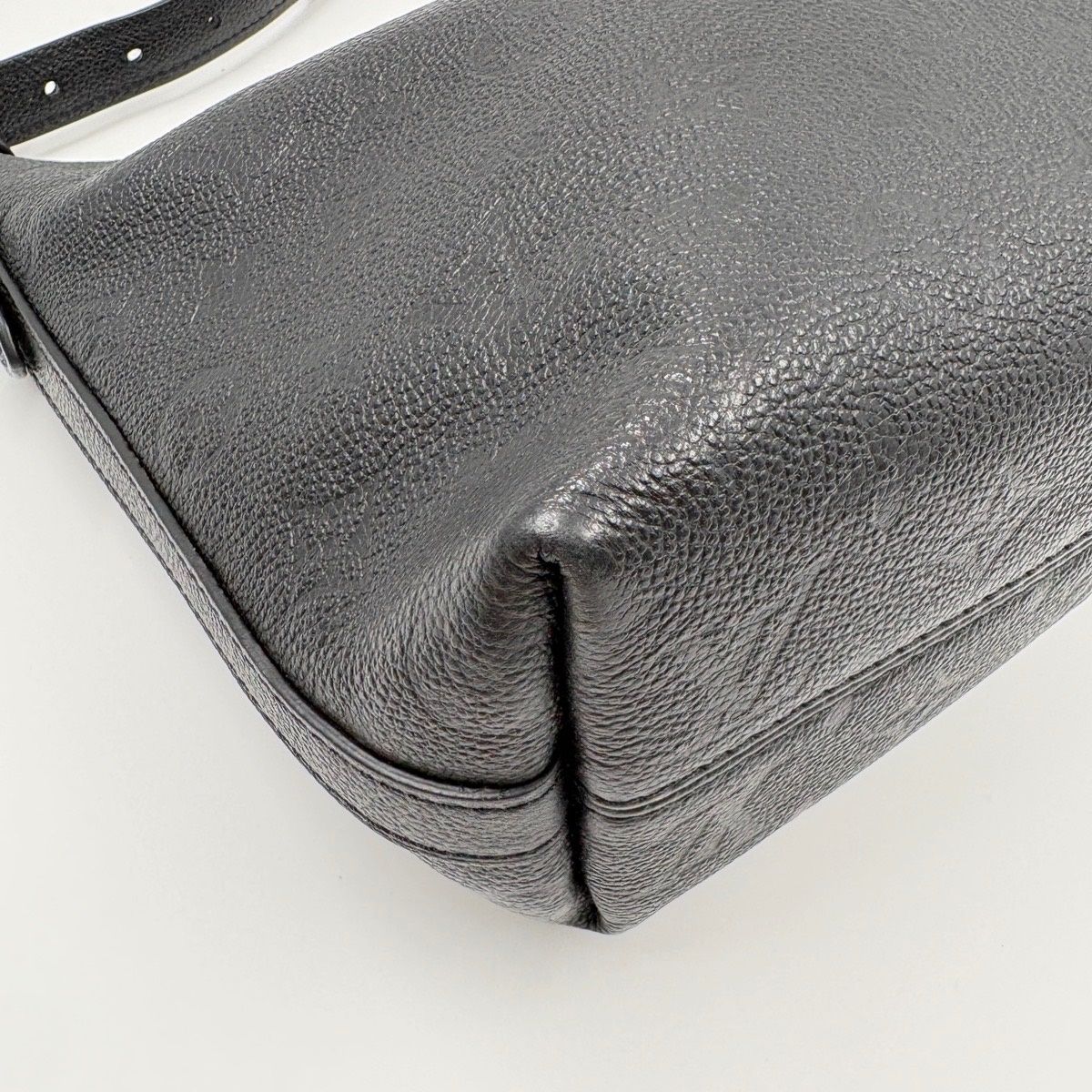 Louis Vuitton Shoulder Bag Sac Sport — view 8
