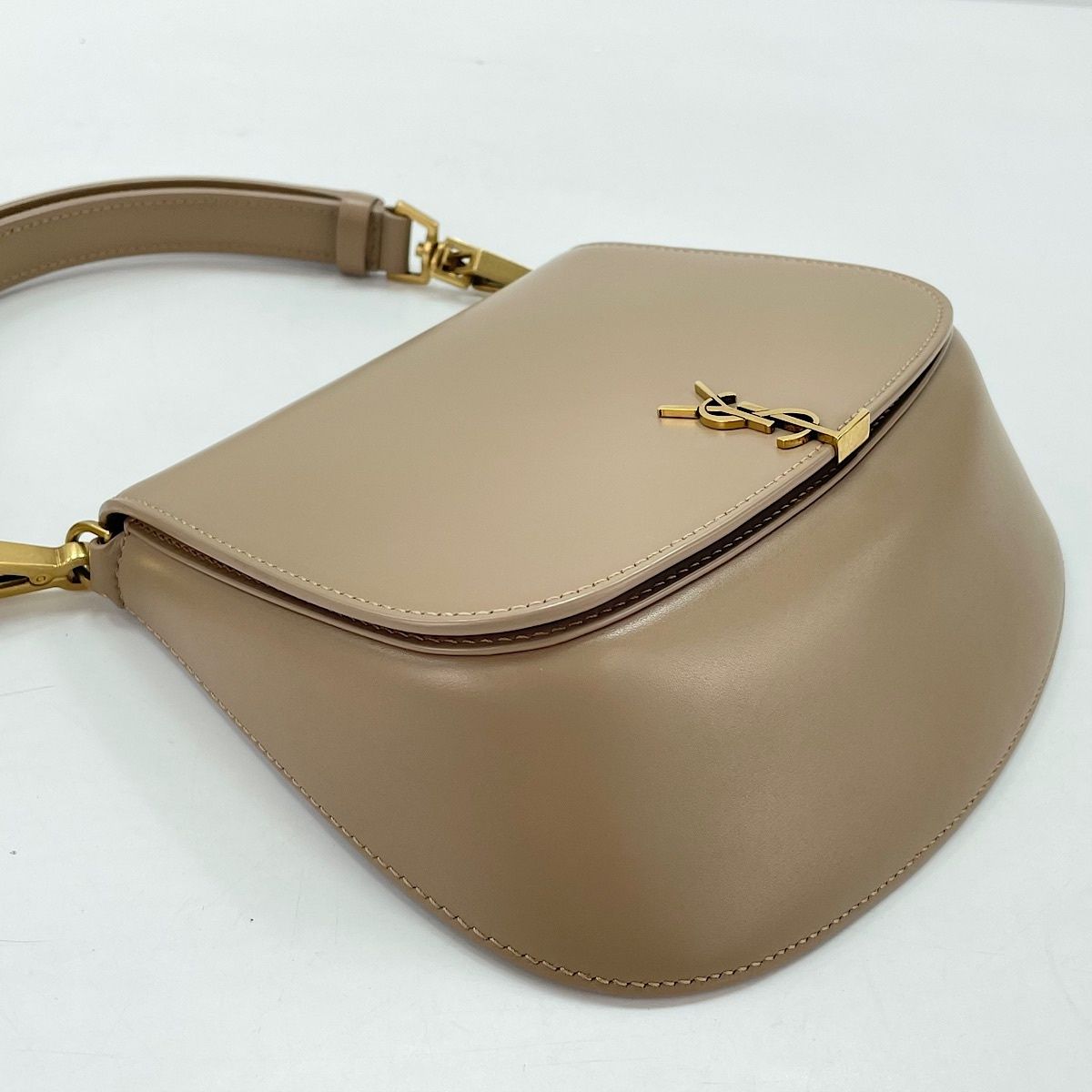 Saint Laurent Shoulder Bag Mini Voltaire — view 8
