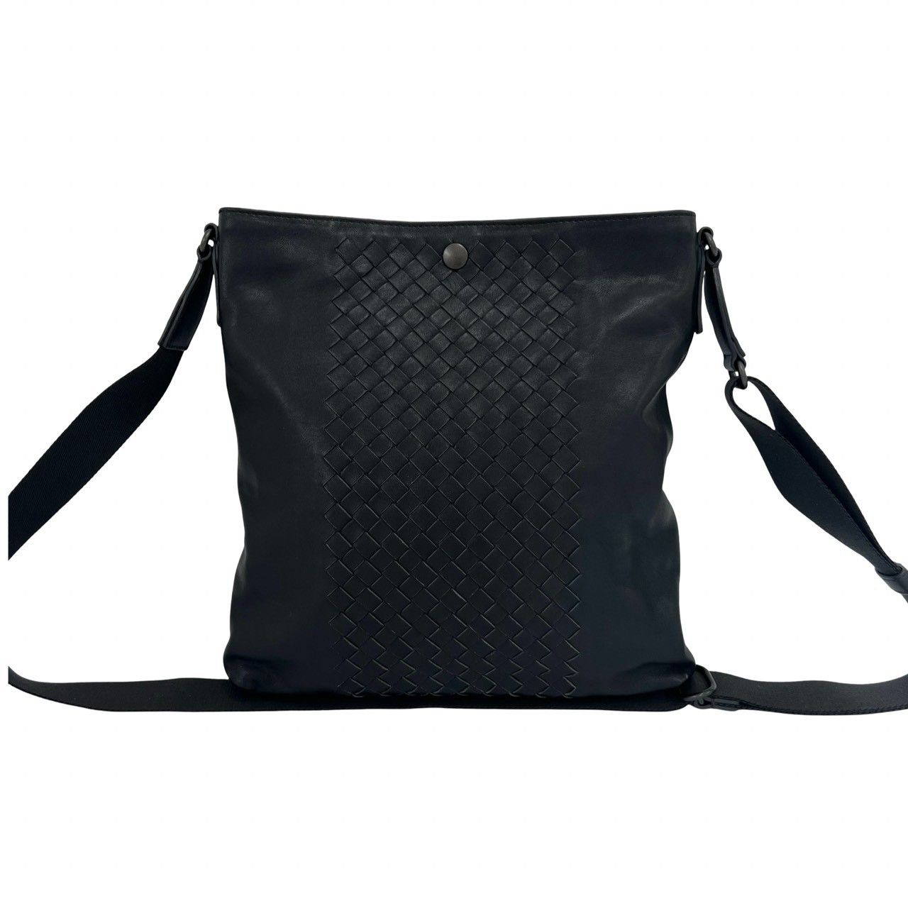 Bottega Veneta Intrecciato Leather Shoulder Bag Cross Black — view 3