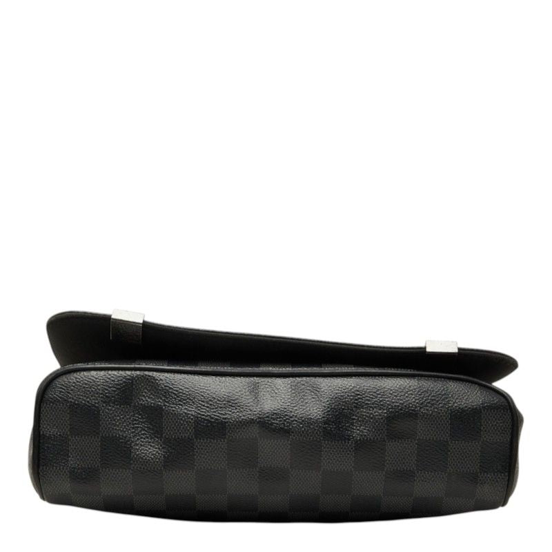 Louis Vuitton Damier Graphite District PM NM Crossbody Shoulder Bag Black — view 3