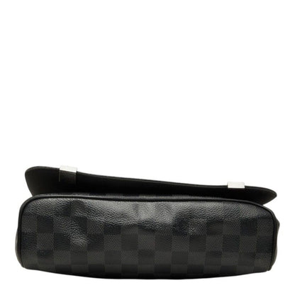 Louis Vuitton Damier Graphite District PM NM Crossbody Shoulder Bag Black — view 3