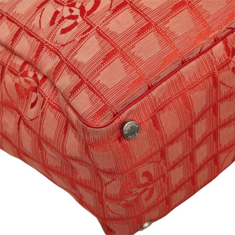 Chanel CC Logo New Travel Line MM Tote Shoulder Bag Red Nylon Leather — view 5
