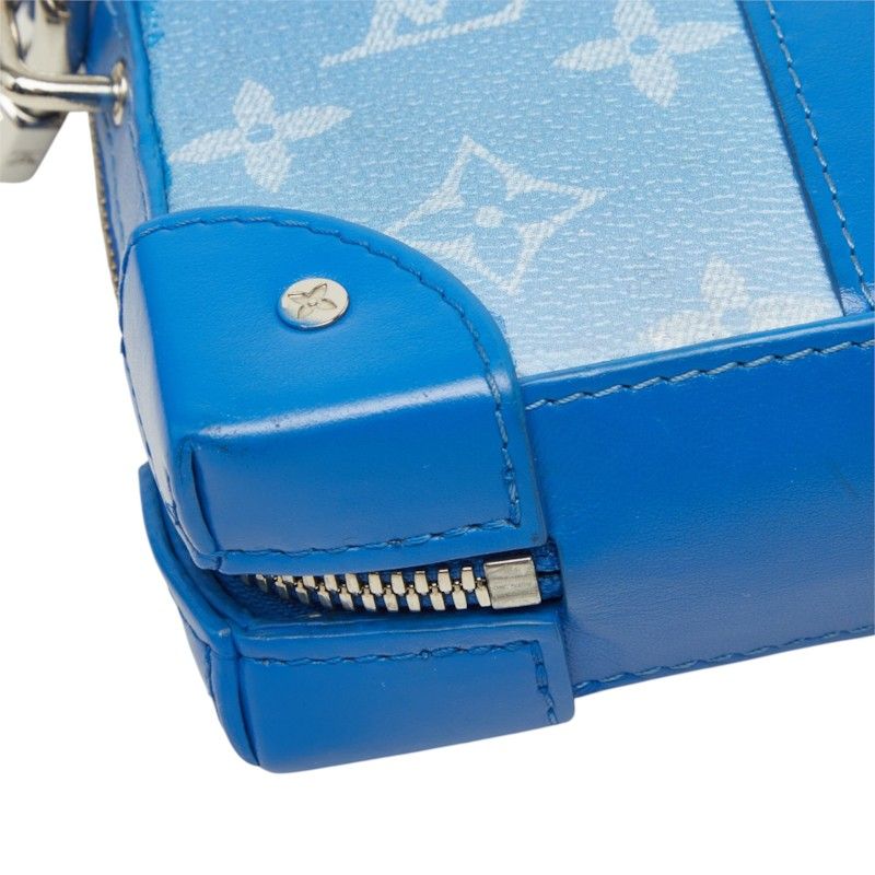 Louis Vuitton Monogram Clouds Soft Trunk Wallet Round Zip Shoulder Bag Blue — view 5