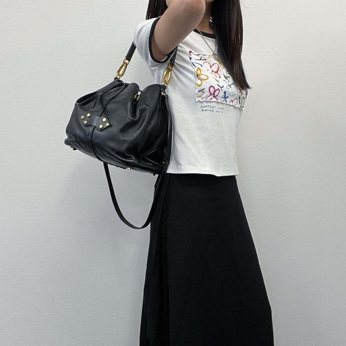 Miu Miu Vitello Leather Drawstring Studs Red Lining 2-Way Shoulder Bag Black — view 2