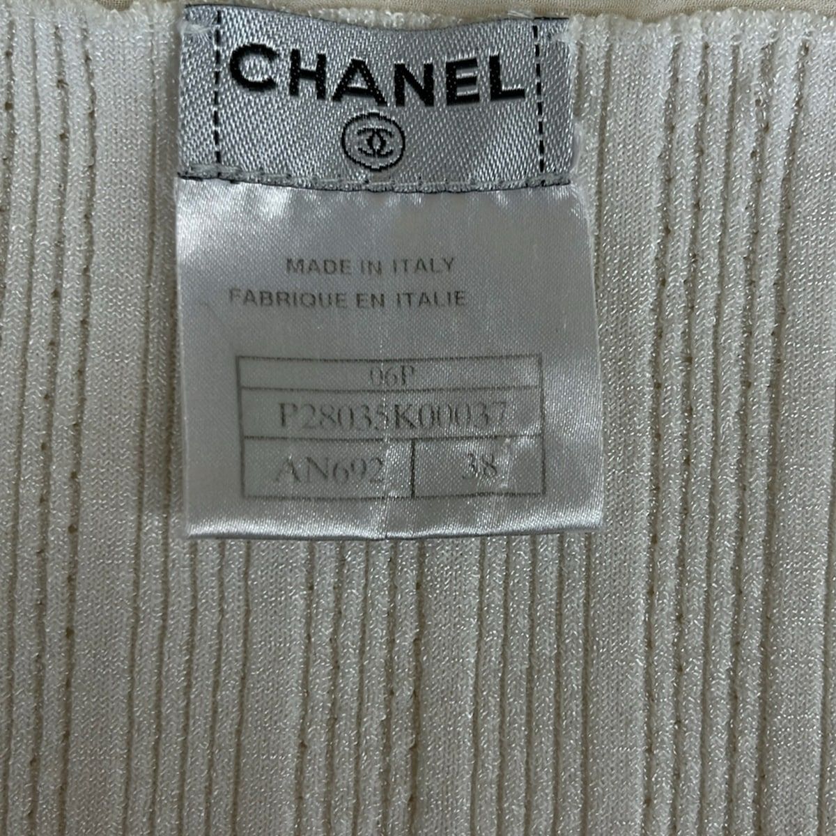 Chanel Cardigan M Ivory Long Sleeve 38 — view 3