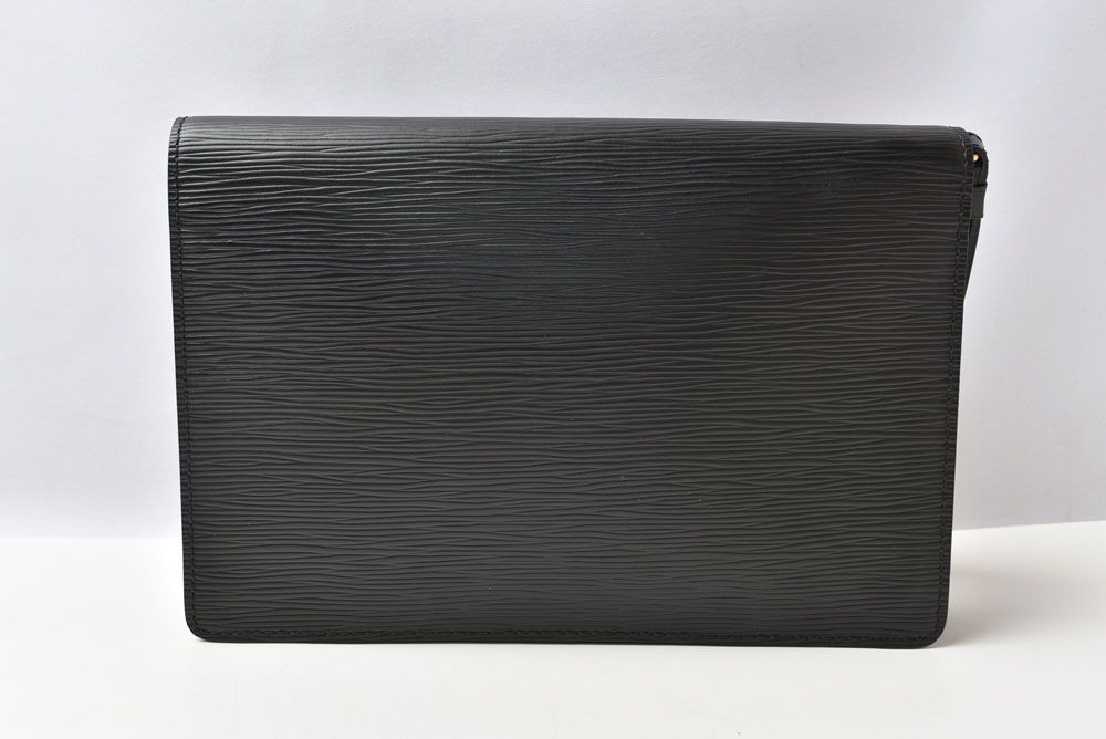 Louis Vuitton Clutch Vintage Epi Pochette Series Dragonne Noir Black — view 3
