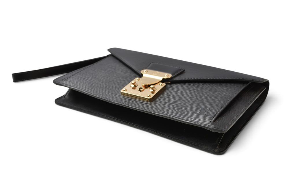 Louis Vuitton Clutch Vintage Epi Pochette Series Dragonne Noir Black — view 2