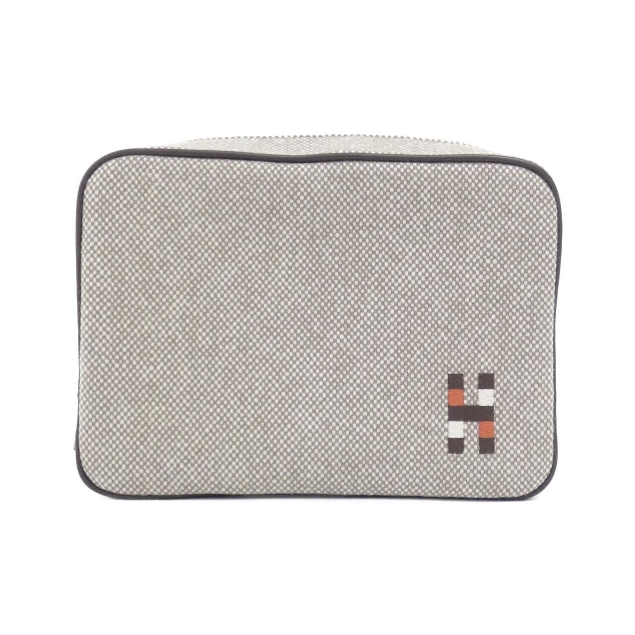 Hermes Chapitore Cavaliere PM Pouch