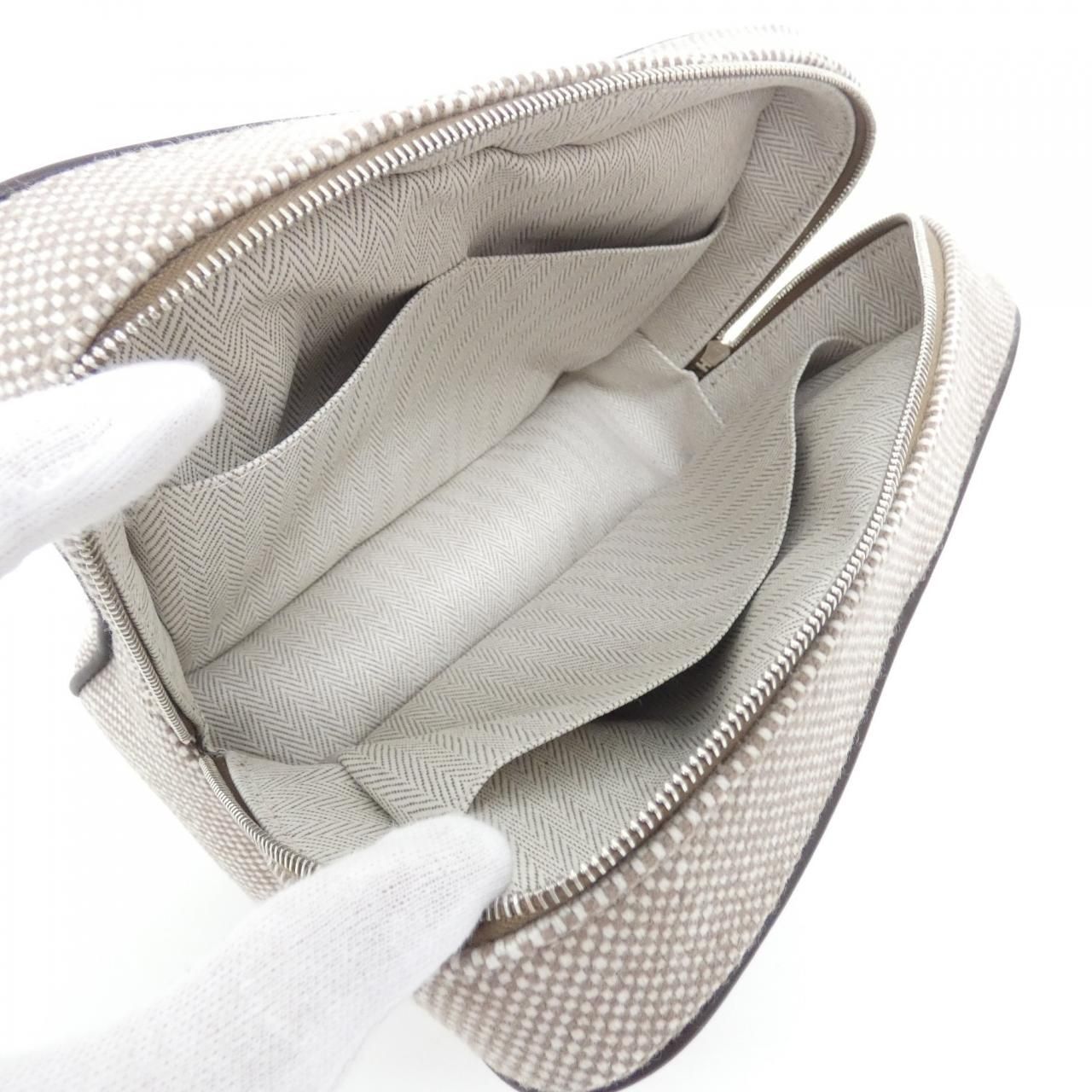 Hermes Chapitore Cavaliere PM Pouch — view 6