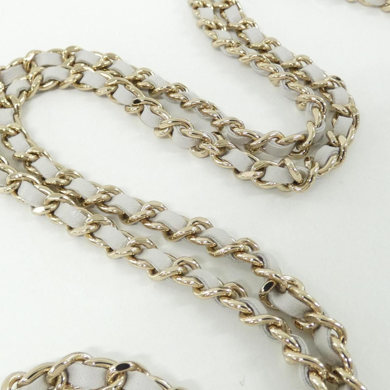 Chanel Chain Wallet Shoulder Bag — view 5