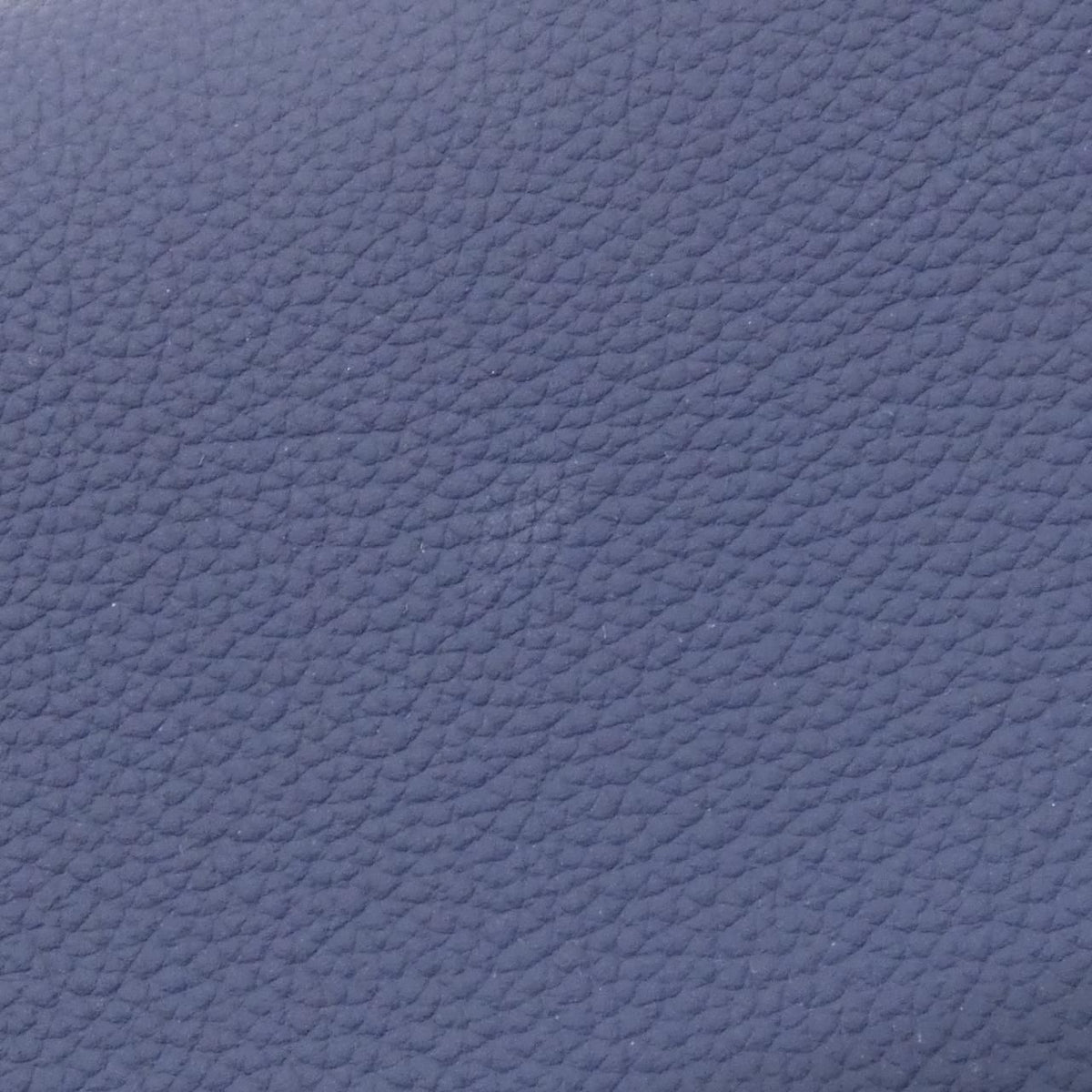 Louis Vuitton LV Aerogram Takeoff Messenger Shoulder Bag — view 4