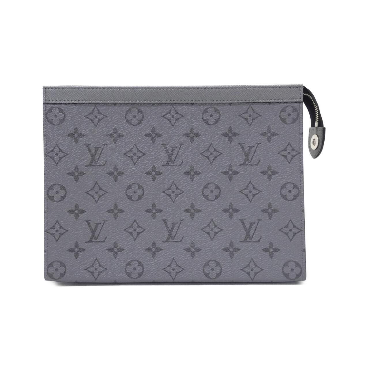 Louis Vuitton Taiga Llama Pochette Voyage Bag