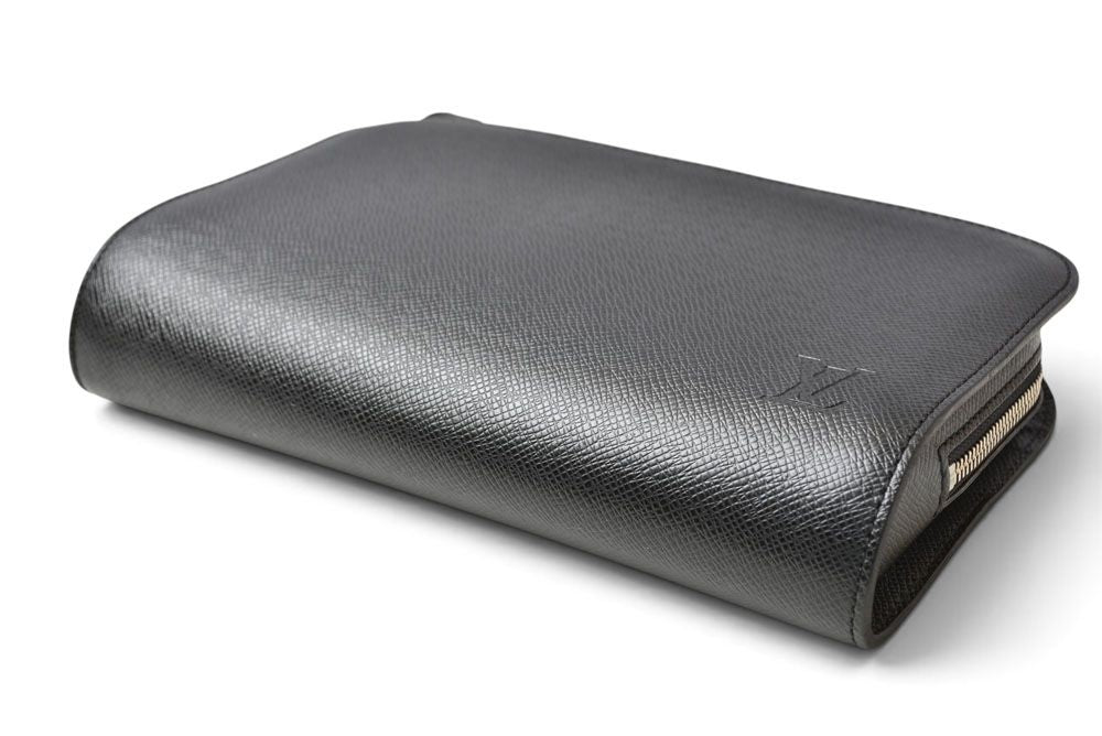 Louis Vuitton Clutch Baikal Taiga Ardoise Black — view 3