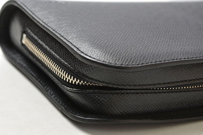 Louis Vuitton Clutch Baikal Taiga Ardoise Black — view 4