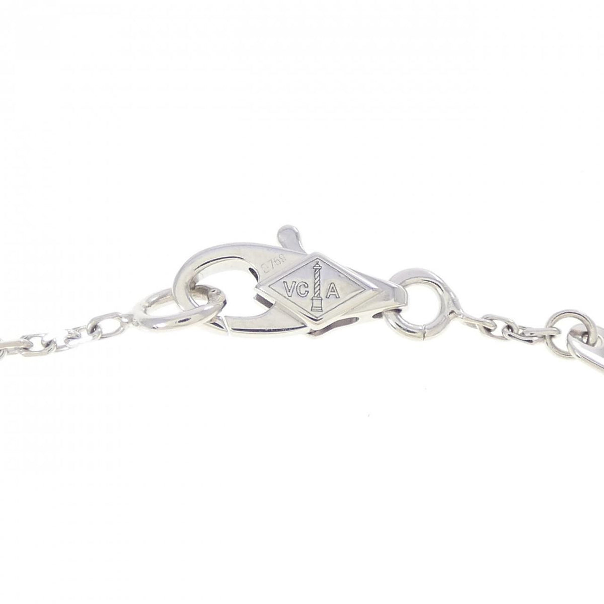 Van Cleef & Arpels Sweet Alhambra Bracelet — view 4