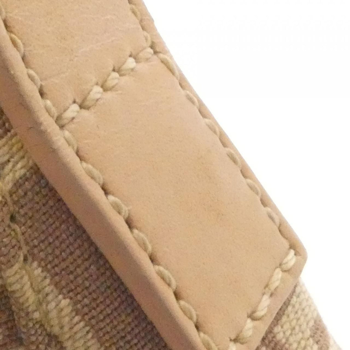 Fendi Shoulder Bag Gold — view 4