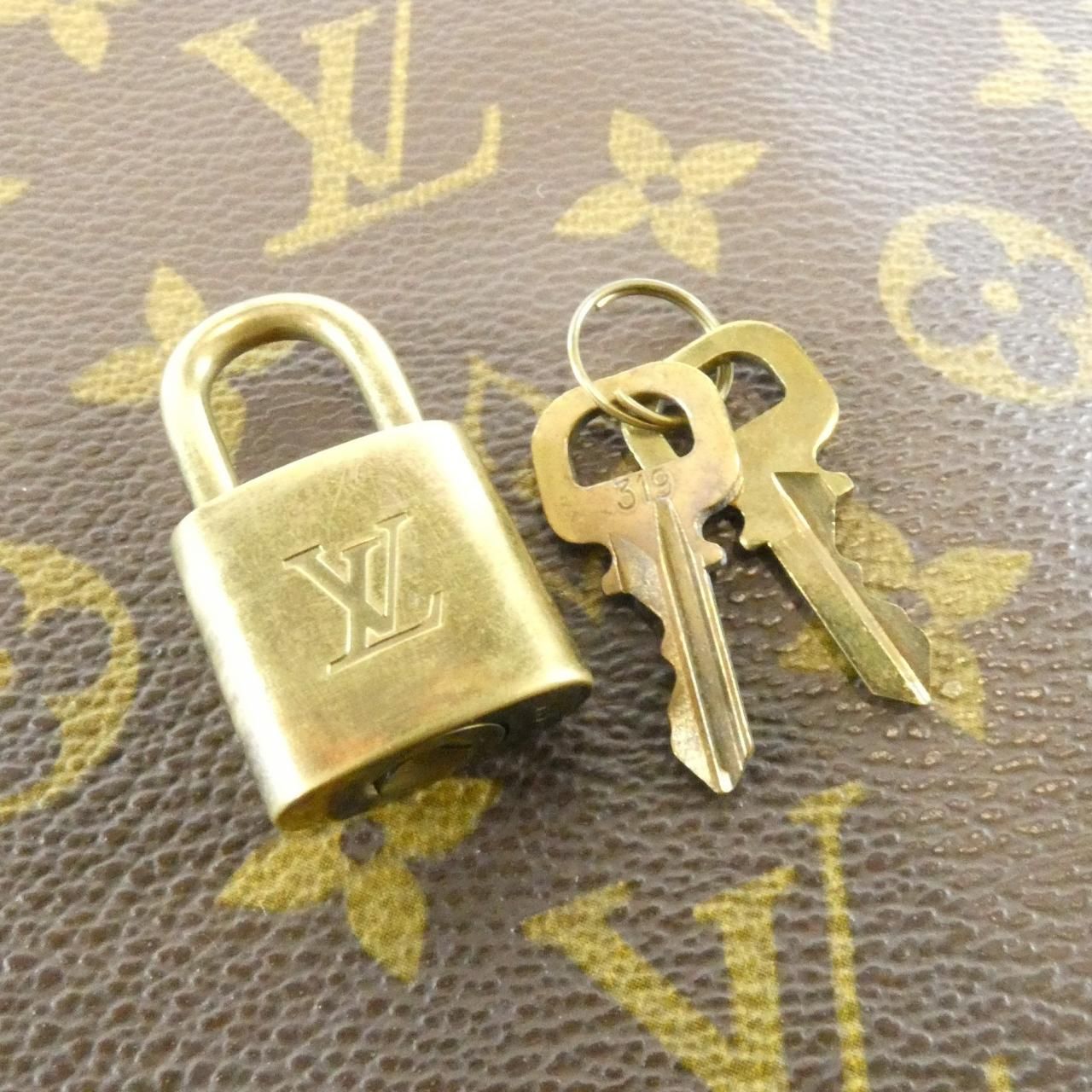 Louis Vuitton Monogram Alma PM Bag — view 3