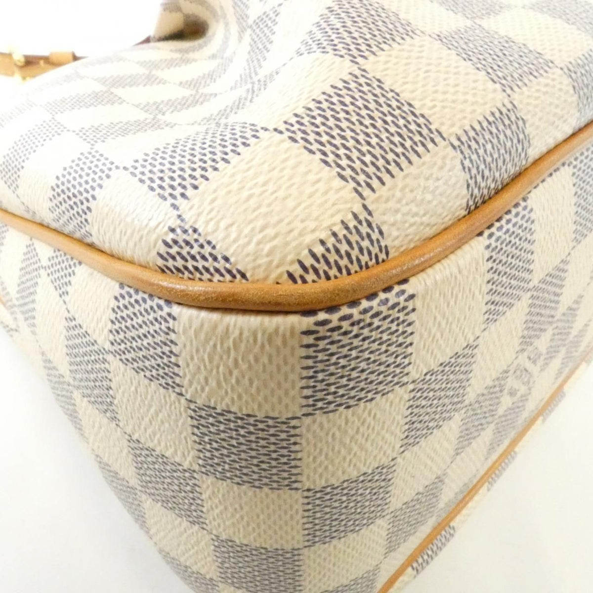 Louis Vuitton Damier Azur Syracuse PM Shoulder Bag — view 3