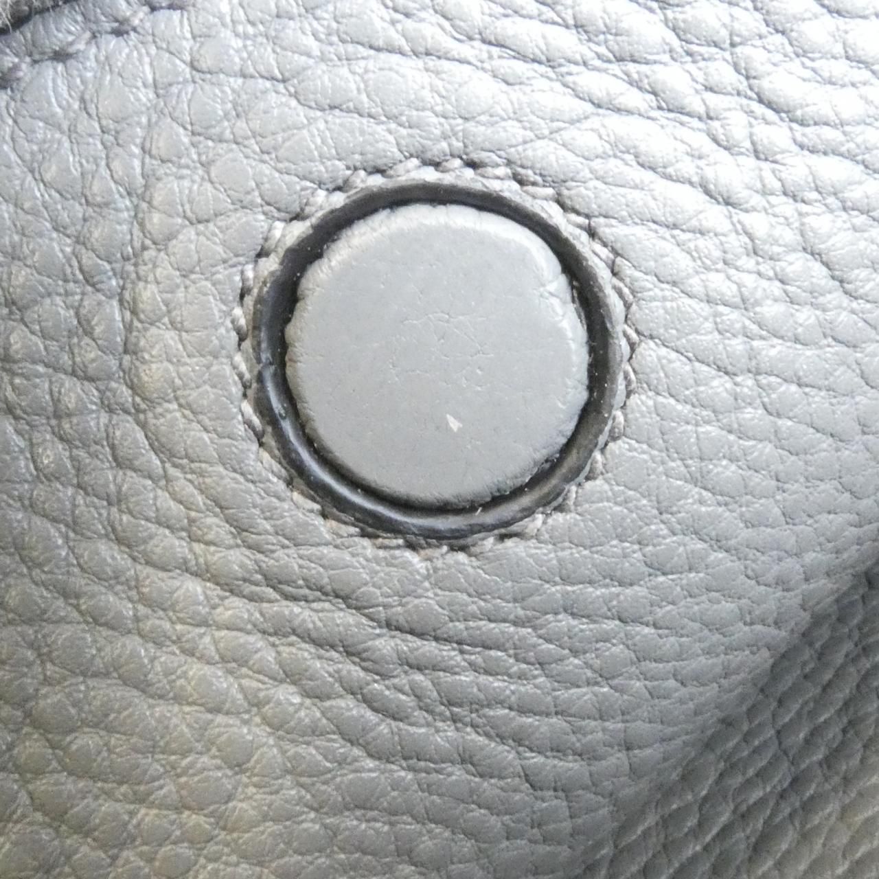 Prada Shoulder Bag Gold — view 6