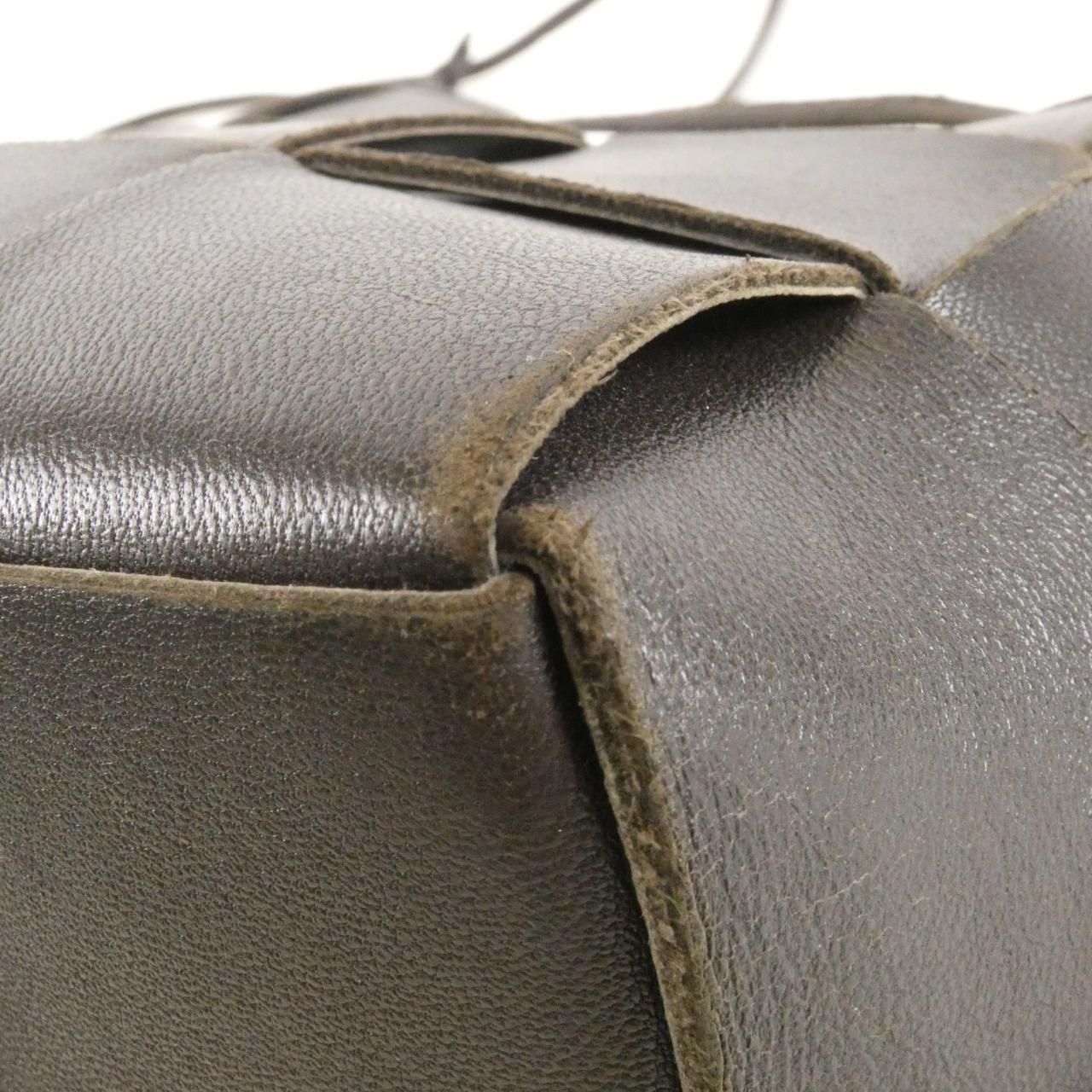 Bottega Veneta Shoulder Bag — view 2