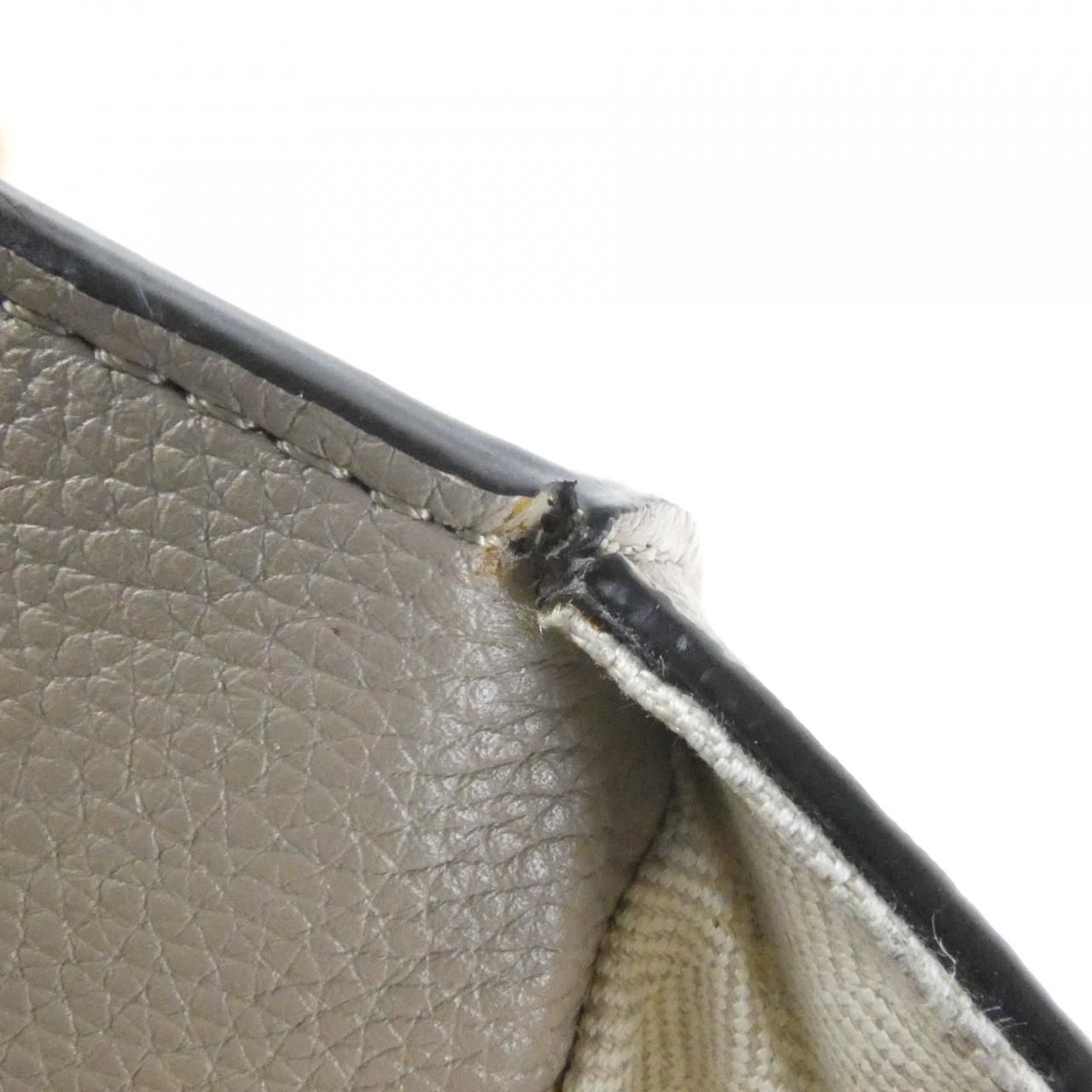 Loewe Hammock Small Shoulder Bag — view 8