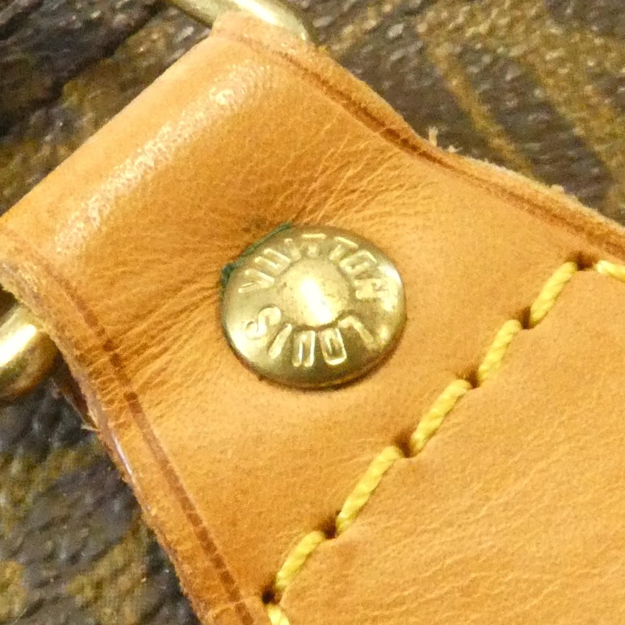 Louis Vuitton Monogram Speedy 40 Boston Bag — view 6