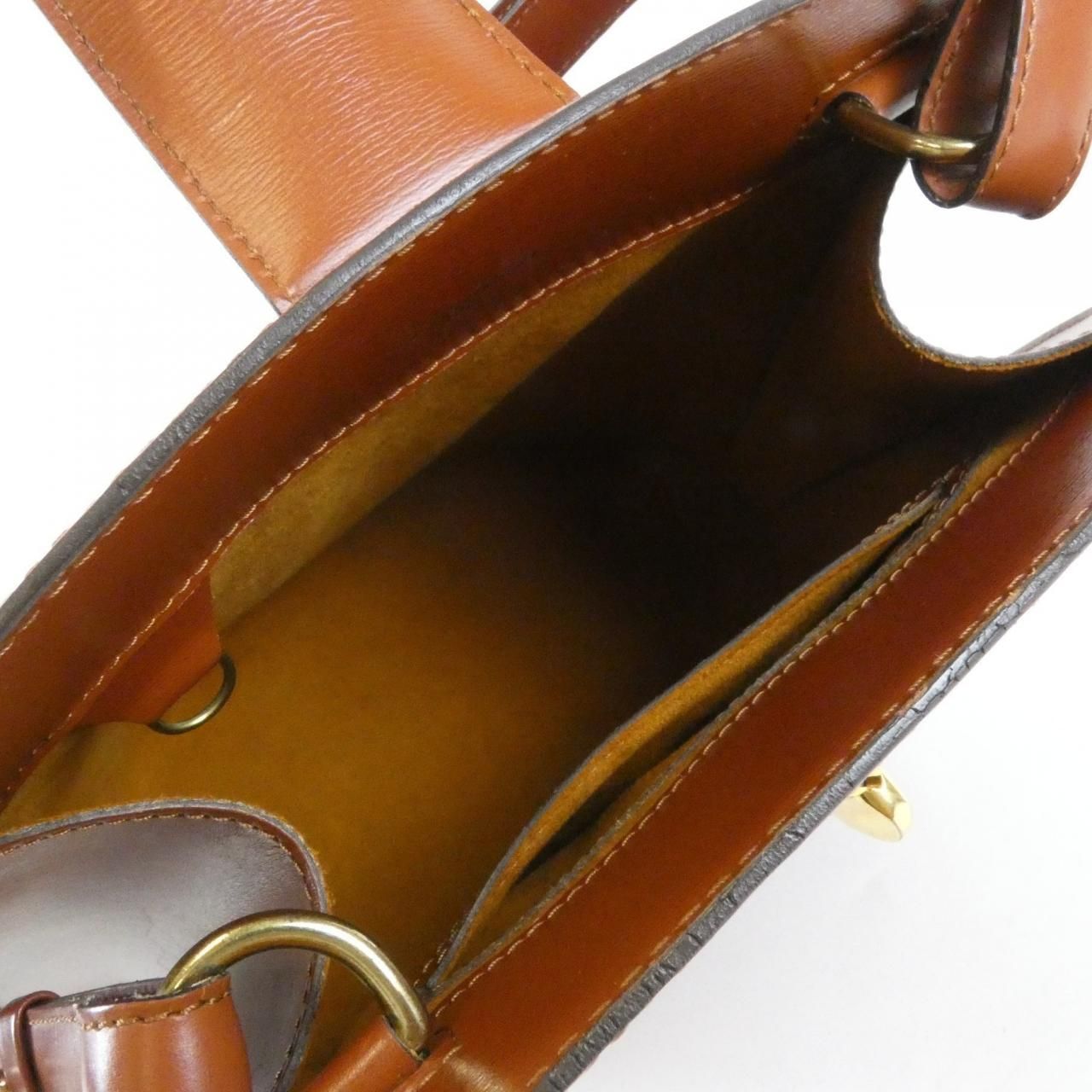 Louis Vuitton Epi Cluny Shoulder Bag — view 8