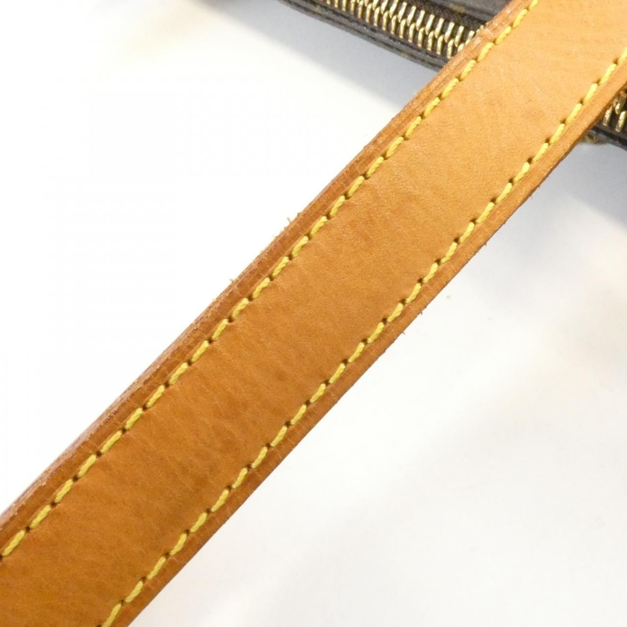 Louis Vuitton Monogram Cabas Mezzo Bag — view 5