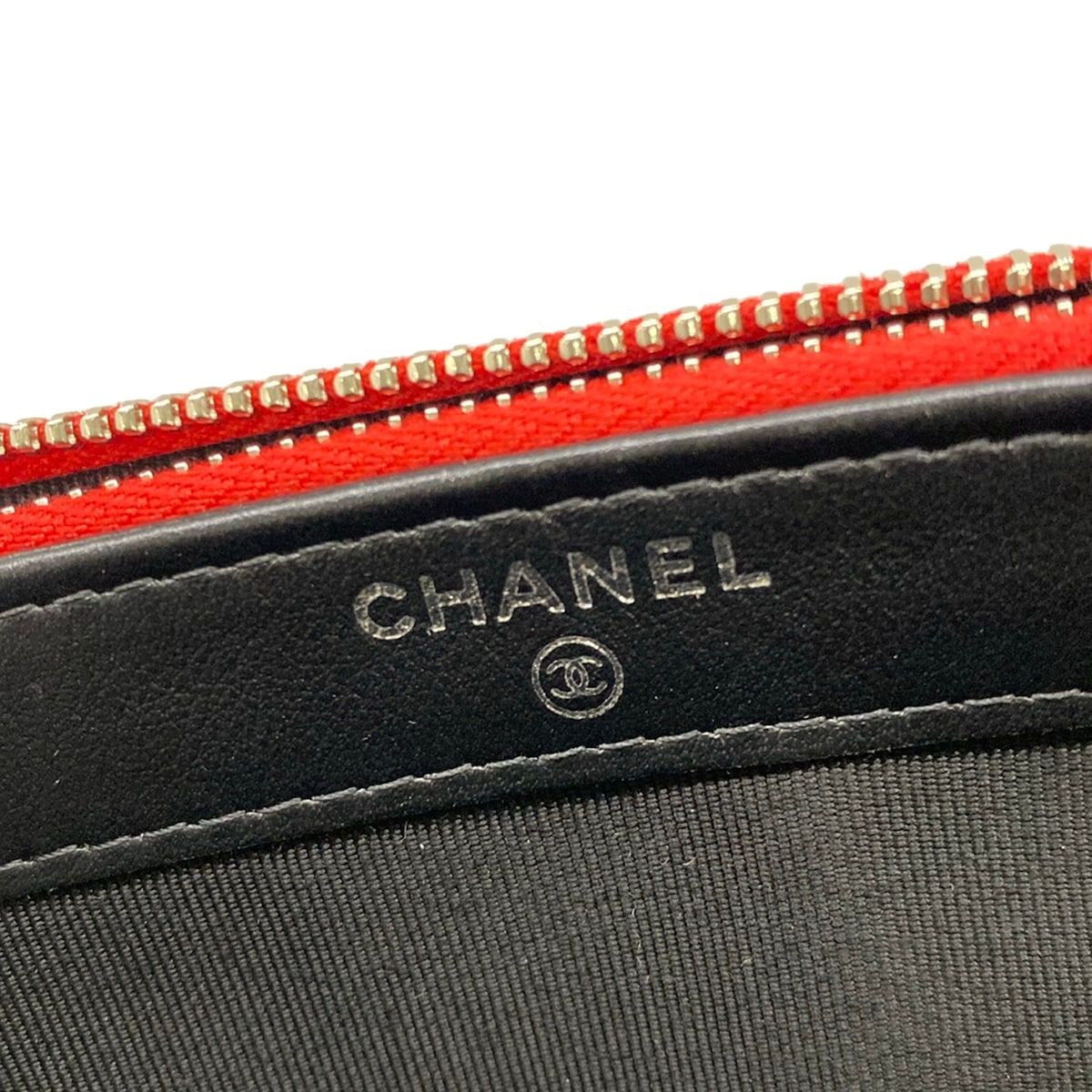 Chanel Wallet Quilted Red Black Chain Silver Leather Shoulder Bag — view 6