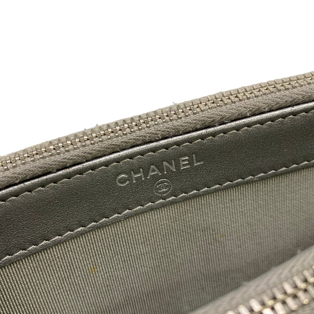 Chanel Wallet Stitch Silver Chain Vinyl Coating Leather Shoulder Bag — view 6