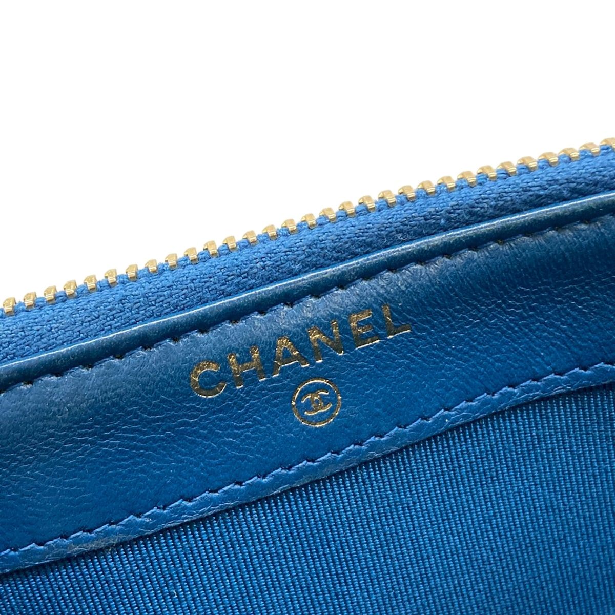 Chanel Wallet Quilted Blue Chain Gold Removable Lambskin Shoulder Bag — view 6