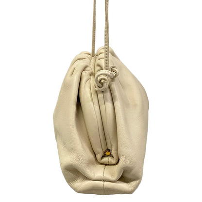 Bottega Veneta Shoulder Bag the Pouch Ivory Kiss Lock Leather — view 4
