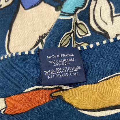 Hermes Shawl Triangle Jean Blue Petrol Natural Green Thousand and One Rabbit — view 3