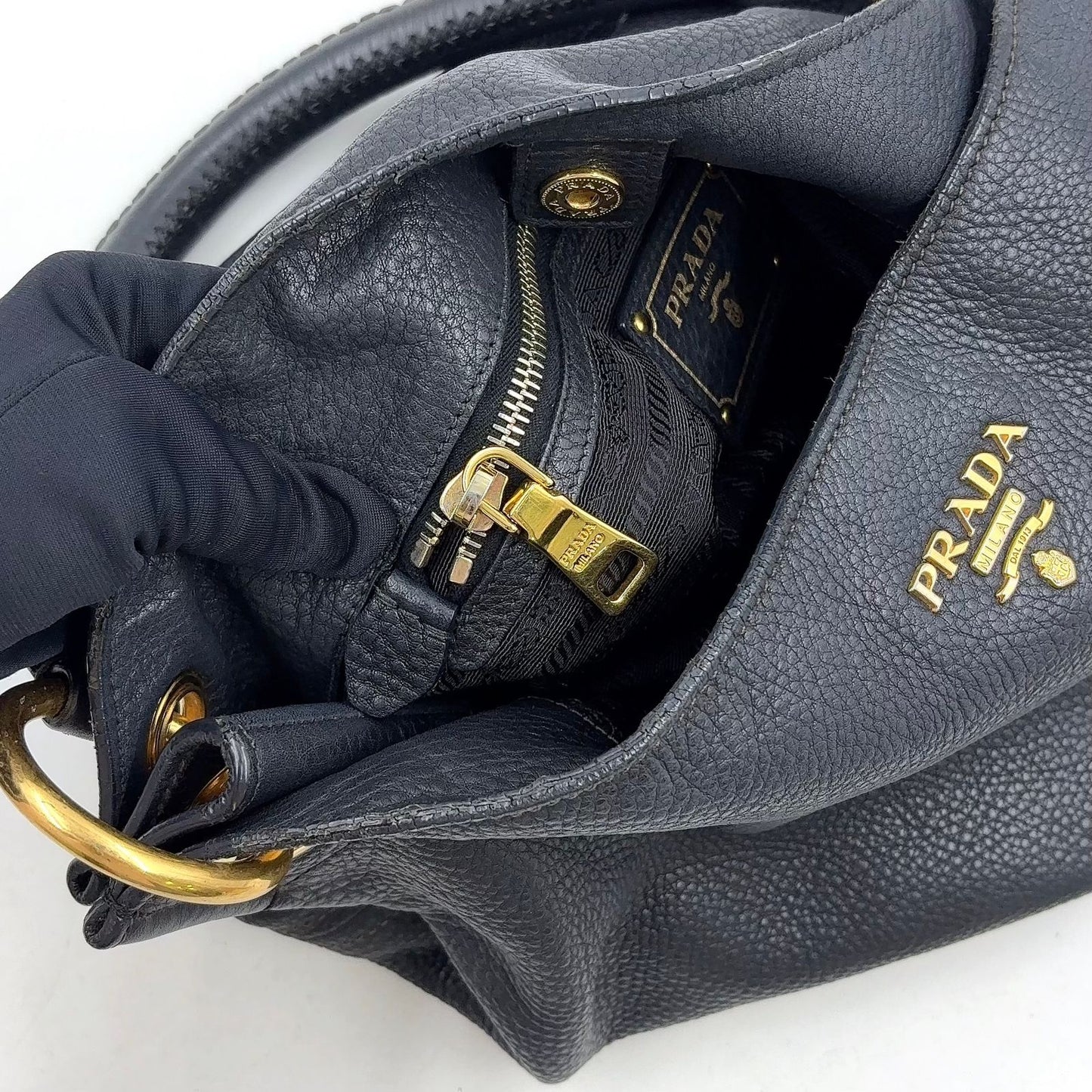Prada Vitello Daino Leather Black Tote Bag Gold — view 5