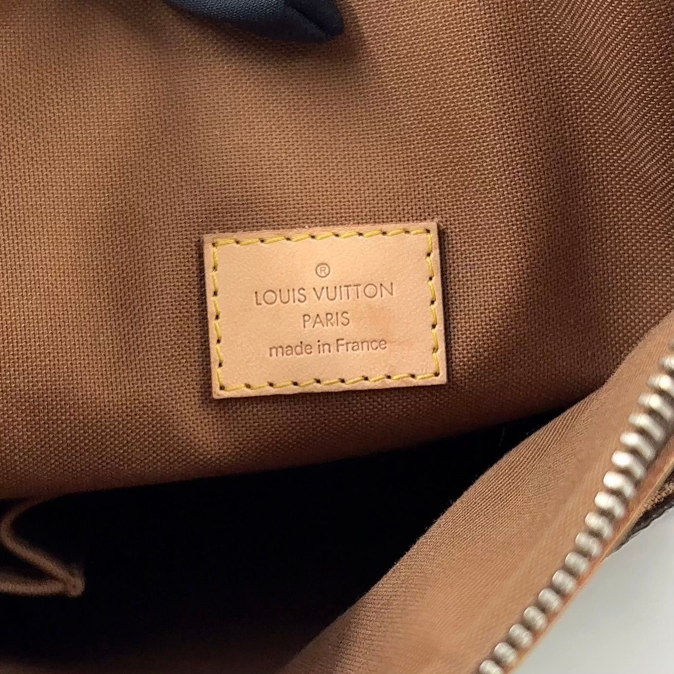 Louis Vuitton Odeon MM Monogram Leather Brown Shoulder Bag Gold — view 4