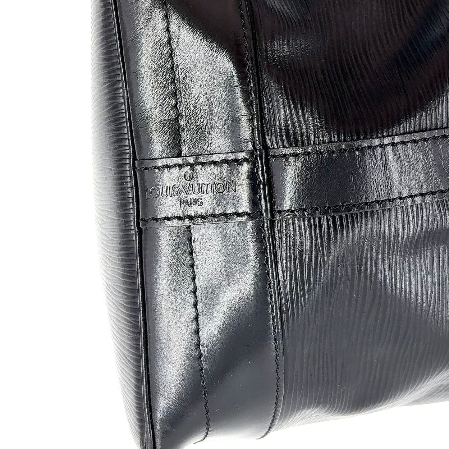 Louis Vuitton Noe Epi Noir Leather Black Shoulder Bag Gold — view 4