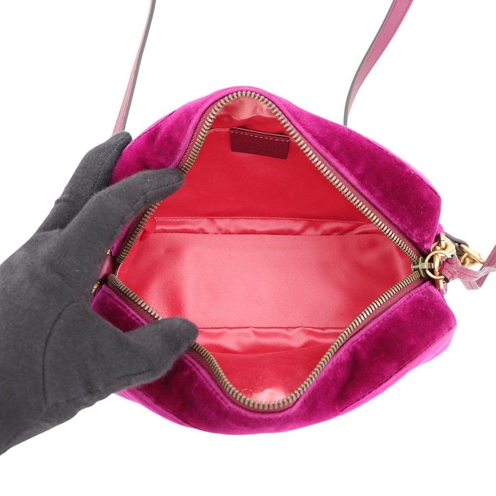Gucci Shoulder Bag GG Marmont Quilted Small Velvet Chain — view 5