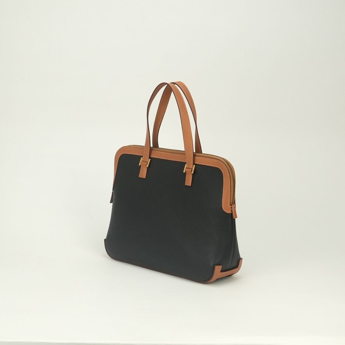 Hermes Escapada Tote Fjord Box Calf Noir Natural Black Brown Gold Handbag — view 2