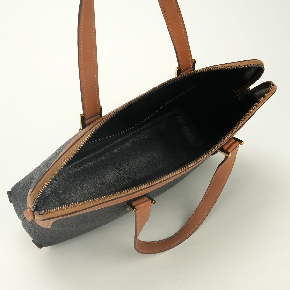Hermes Escapada Tote Fjord Box Calf Noir Natural Black Brown Gold Handbag — view 8