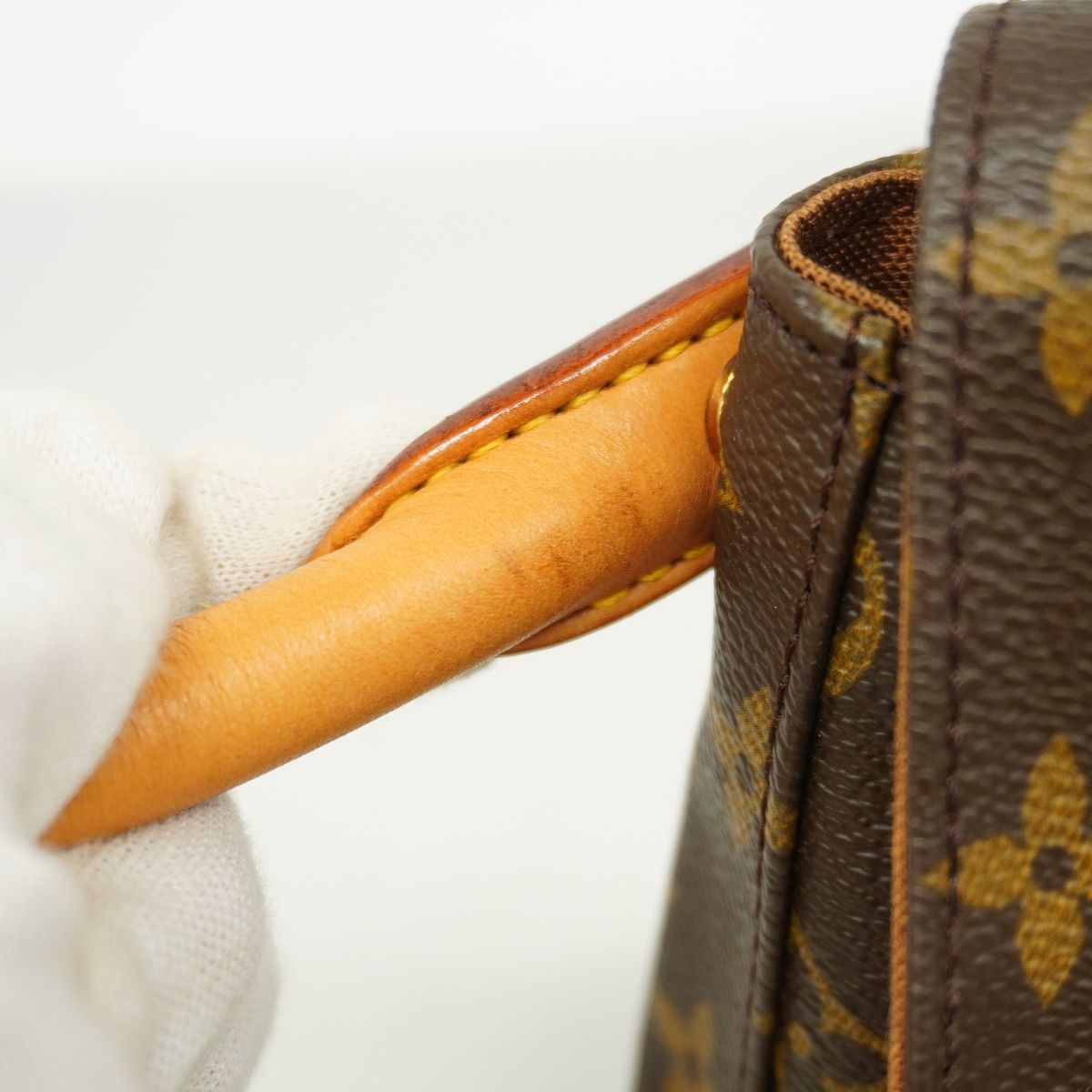 Louis Vuitton Shoulder Bag Monogram Mini Looping Brown — view 6