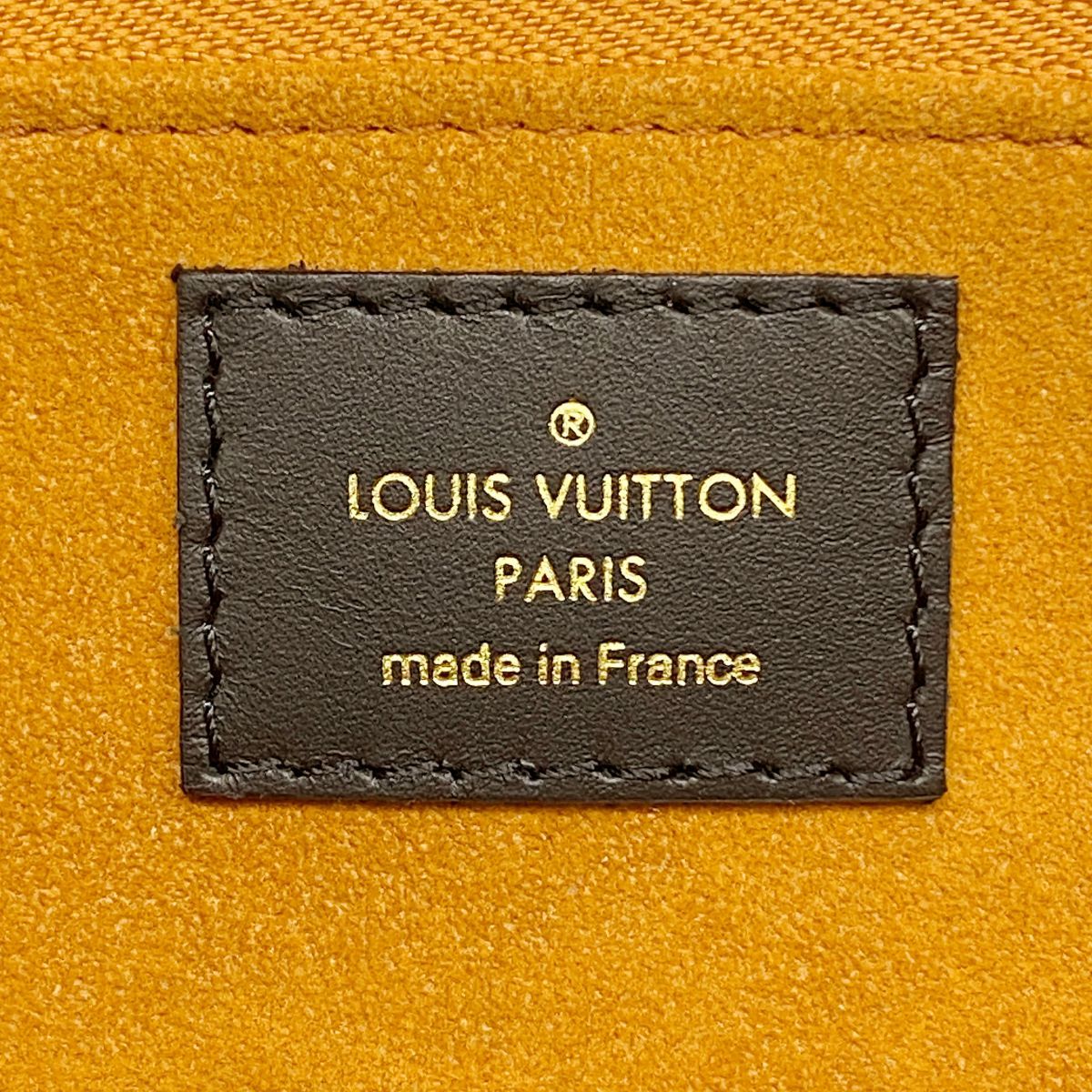 Louis Vuitton Tote Bag Monogram Empreinte On The Go MM Noir 2-Way — view 5