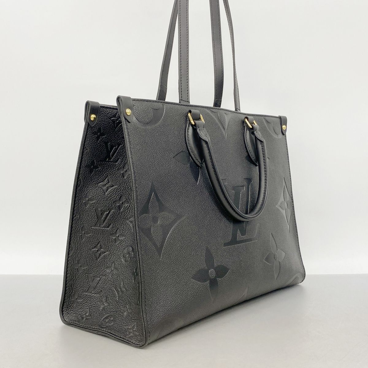 Louis Vuitton Tote Bag Monogram Empreinte On The Go MM Noir 2-Way — view 2