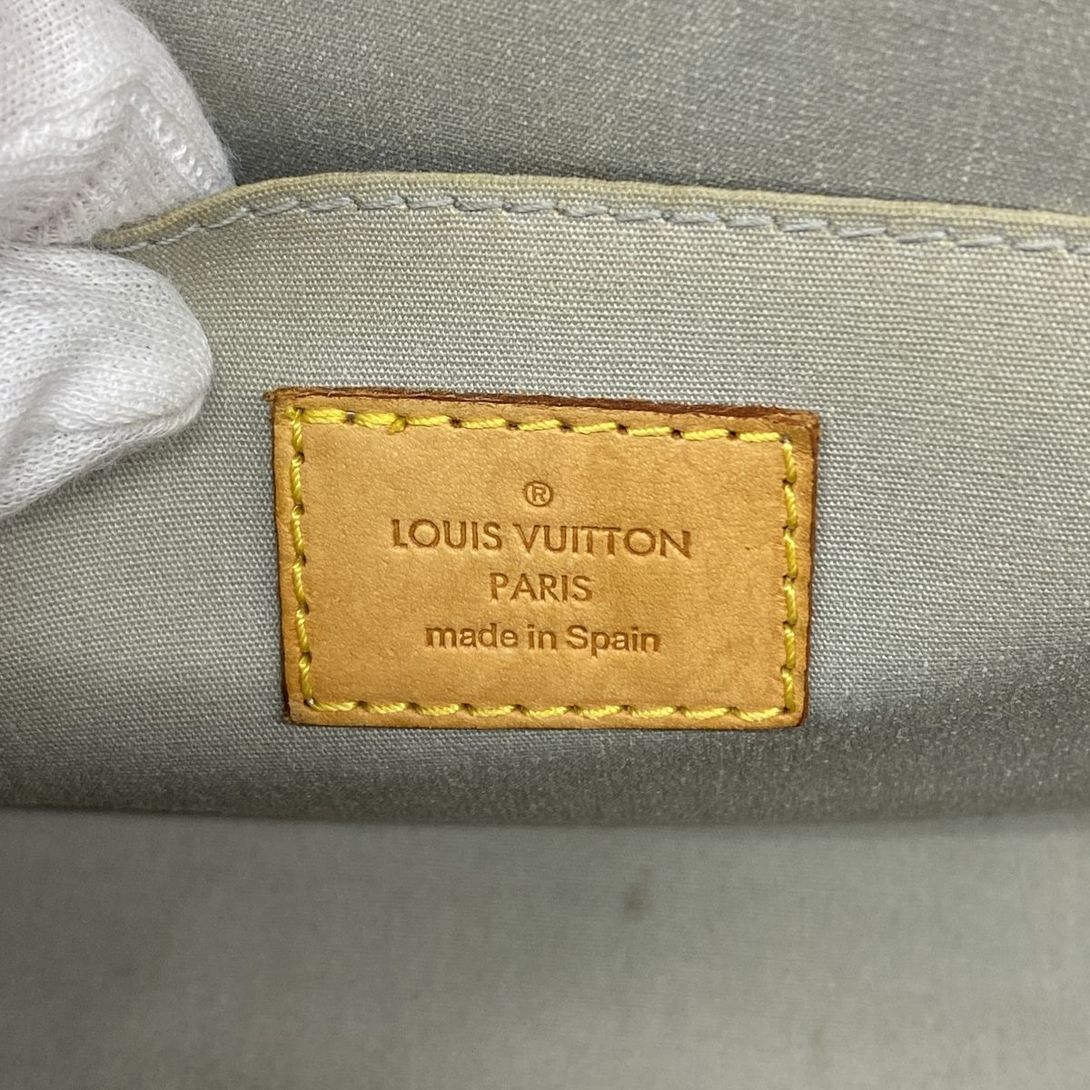 Louis Vuitton Handbag Vernis Roxuba Tall Live Loulou 2-Way Bag — view 5