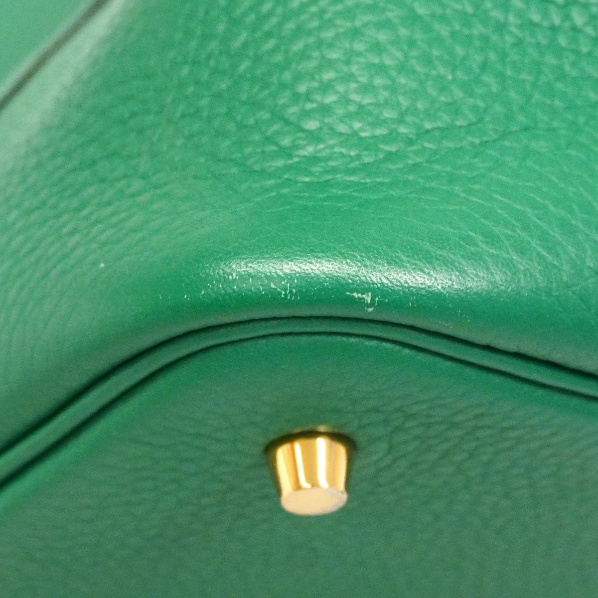 Hermes Handbag Picotin Lock MM Taurillon Clemence Mint Gold — view 6