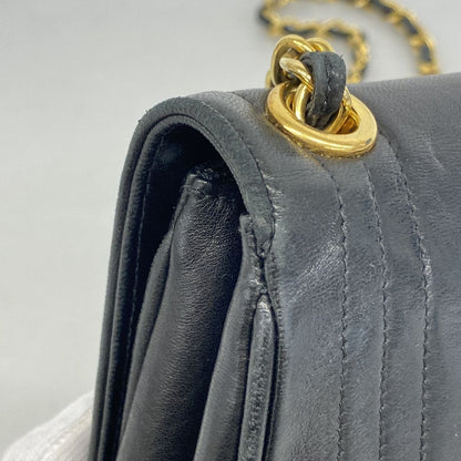 Chanel Shoulder Bag Lambskin Black Gold — view 7