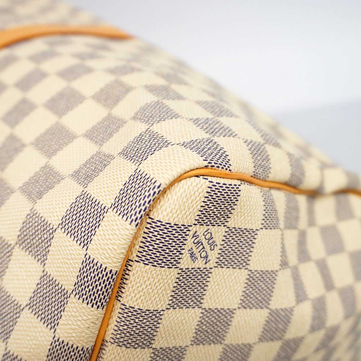 Louis Vuitton Boston Bag Damier Azur Keepall 50 White — view 6