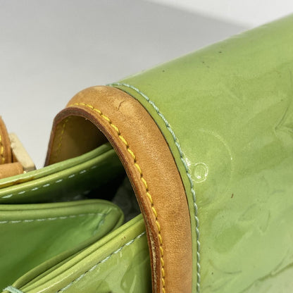 Louis Vuitton Shoulder Bag Vernis Biscayne Bay GM Peppermintladies — view 6