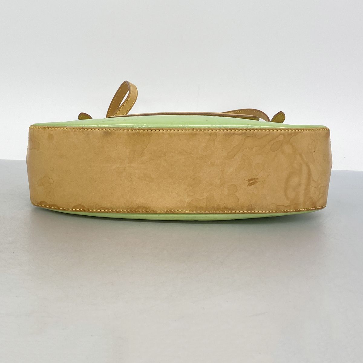 Louis Vuitton Shoulder Bag Vernis Biscayne Bay GM Peppermintladies — view 3